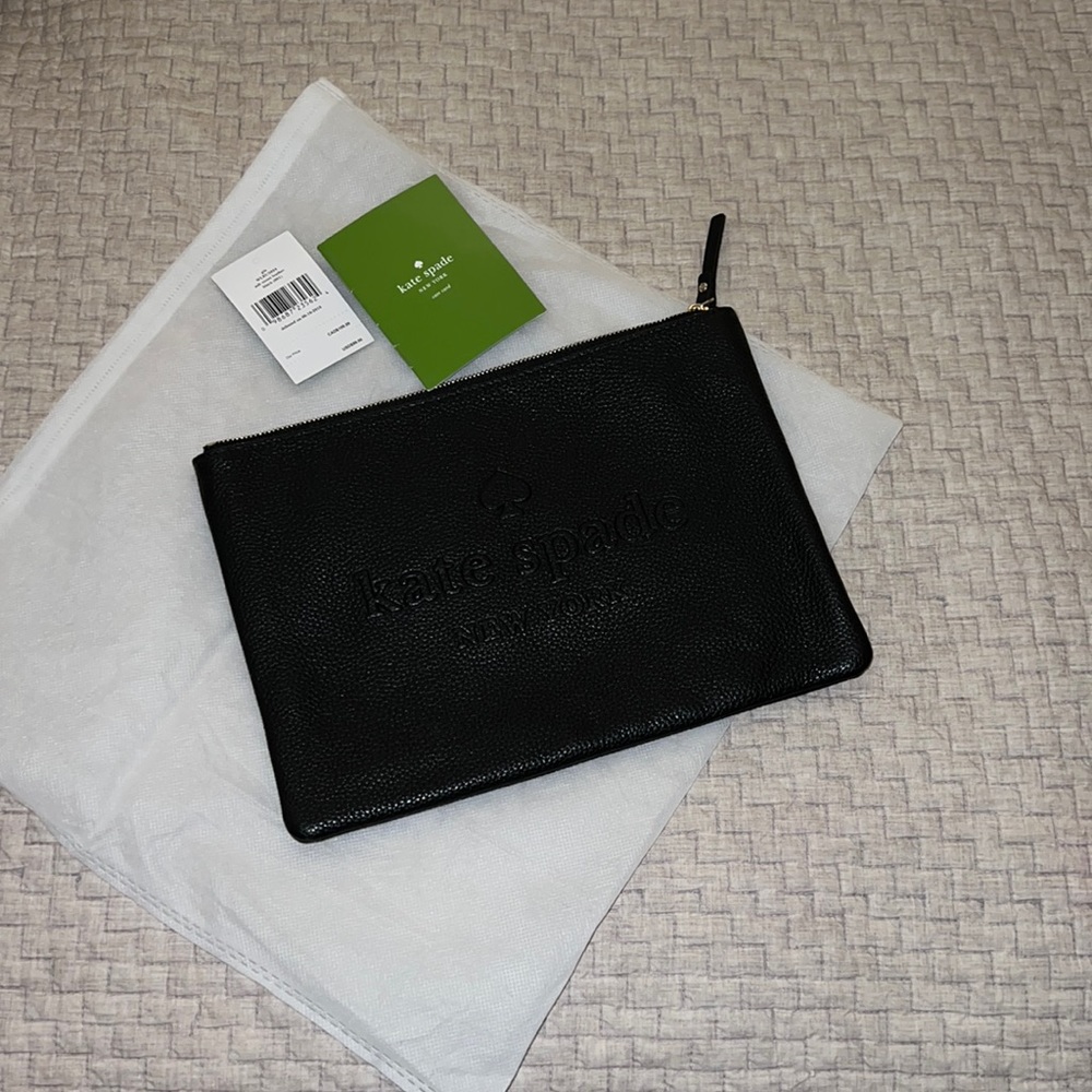Kate Spade zippered pouch/clutch. NWT!